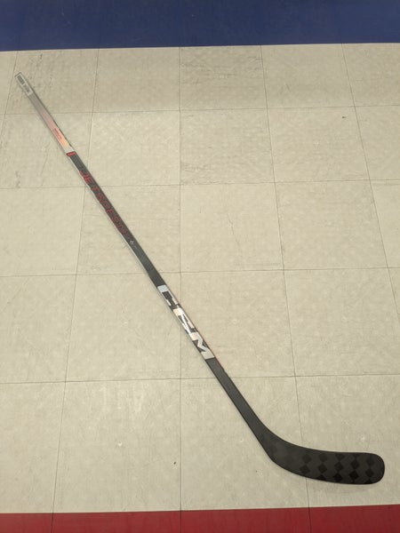 Senior CCM Jetspeed FT6 Pro Right Handed Hockey Stick, P88 Curve (New)