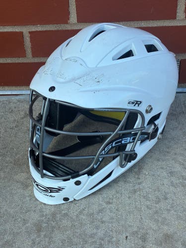 White Youth Cascade CS-R Youth Helmet (Used)