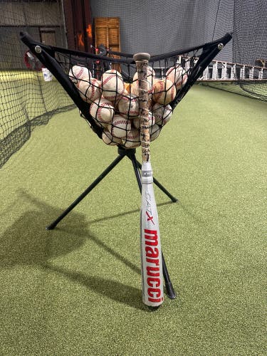 2022 Marucci CAT9 Alloy USSSA Certified Bat (-10) 20 oz 30" (Used)