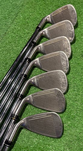 Men's Callaway FT Right Handed Iron Set Uniflex 7 Pieces Steel Shaft (Used)
