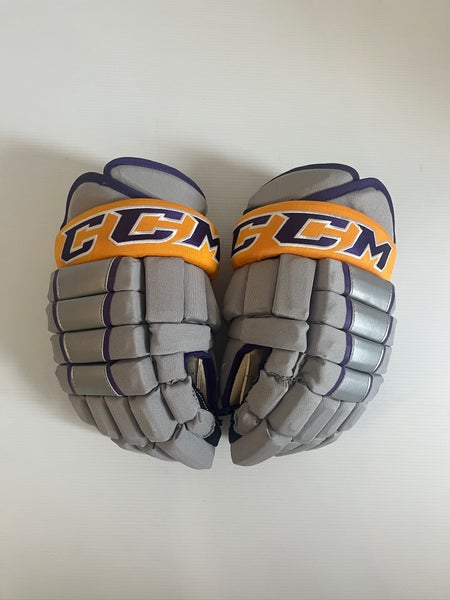 Like New Senior CCM HG4PC Pro Stock Size 14" Gloves