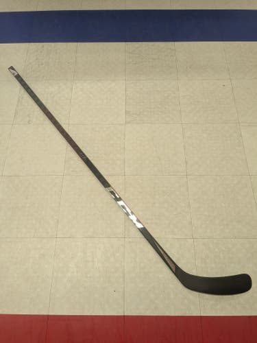 Senior CCM JetSpeed FT3 Pro Right Handed Hockey Stick, P29 Curve, 85 Flex (New)