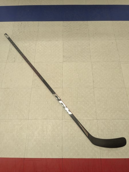 Senior CCM JetSpeed FT3 Pro Right Handed Hockey Stick, P29 Curve, 85 Flex (New)