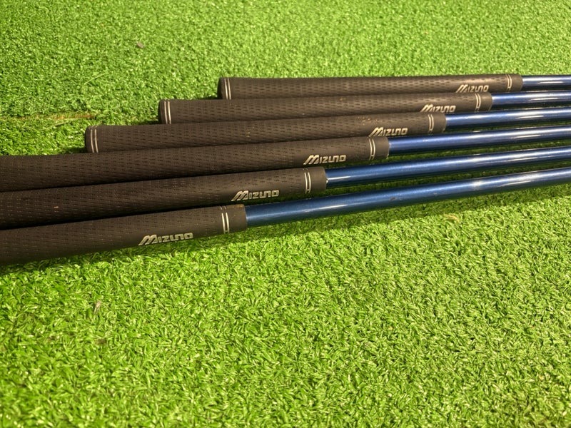 Men's Mizuno MX 15 Right Handed Iron Set Regular Flex Graphite Shaft (Used)