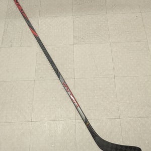 Senior Bauer Vapor FlyLite Right Handed Hockey Stick, P88 Curve, 87 Flex (New)