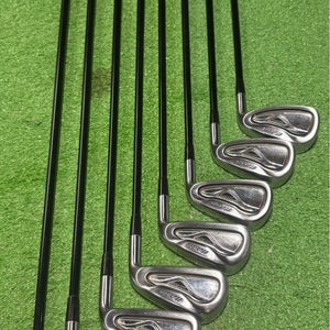 Men's Mizuno MX 900 Right Handed Iron Set Regular Flex Graphite Shaft (Used)