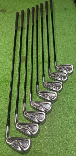 Men's Mizuno MX 900 Right Handed Iron Set Regular Flex Graphite Shaft (Used)