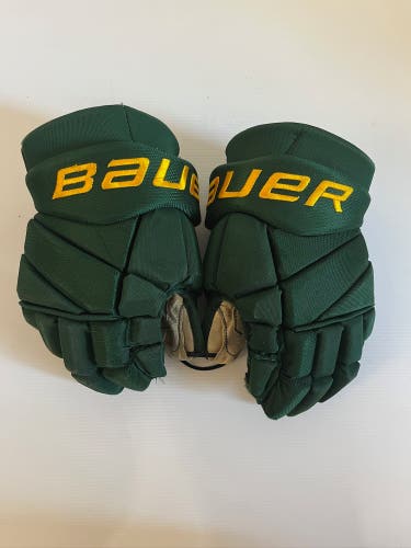 Used Senior Bauer Vapor Pro Team Pro Stock Size 14" Gloves Green/Gold