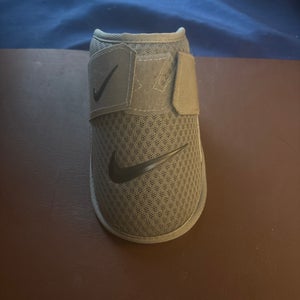 Gray Senior Nike Elbow Protection (Used)