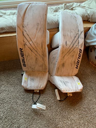 XL 2023 Bauer Vapor 3X Goalie Leg Pads Pro Stock (Used)