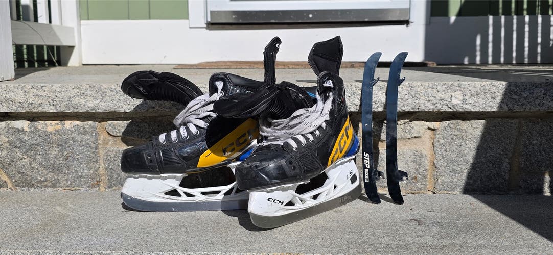CCM custom skates Jetspeed FT6 Pro