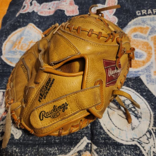 Rawlings RH Catcher's Player Preferred RCM 33 Baseball Glove 33" Nice Game Ready Glove