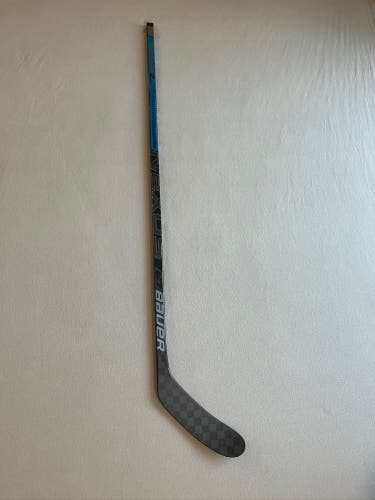 Used 87 Flex P28M Senior Bauer Nexus 2N Pro Left Hand Pro Stock Hockey Stick