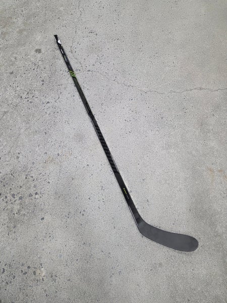 Senior Warrior Alpha LX3 Pro Left Hand Hockey Stick W28 75 Flex