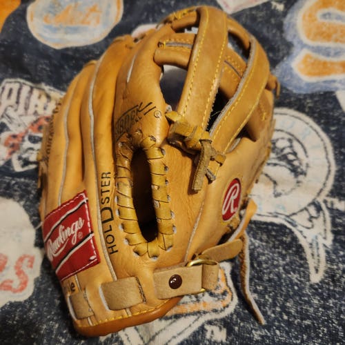 Rawlings Cal Ripken Jr model RH RBG 36Y Baseball Glove 11" Nicely made youth Glove
