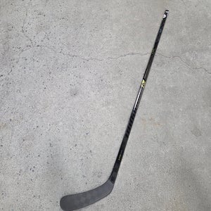 Senior Warrior Alpha LX3 Pro Right Hand Hockey Stick W03 75 Flex