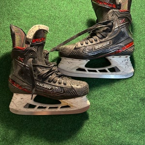 Senior Bauer Vapor 2X Hockey Skates (Regular) Size 7 (Used)