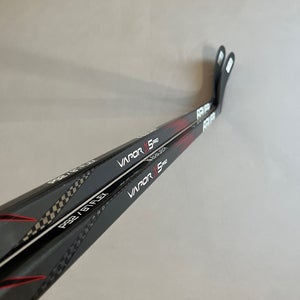 *2 Pack* of New 87 Flex P28 Senior Bauer Vapor X5 Pro Left Handed Hockey Sticks