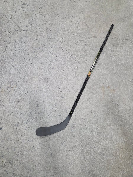 Junior Warrior Alpha LX3 Pro Right Hand Hockey Stick W03 20 Flex