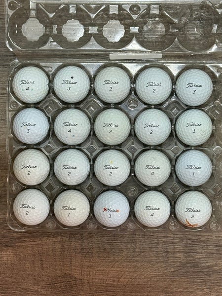 20 Titleist AVX Golf Balls - 4A Good Condition