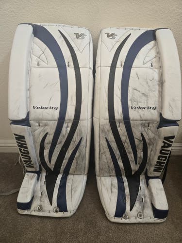 Vaughn Velocity V5 7490 Goalie Leg Pads