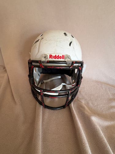 Large Adult Riddell Helmet (Used)
