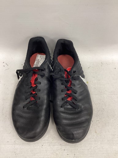 Nike (Used) Size M 5.5 (W 6.5) Black Indoor Cleats