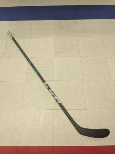 Intermediate CCM RibCor Team Right Handed Hockey Stick, P28 Curve, 65 Flex (New)