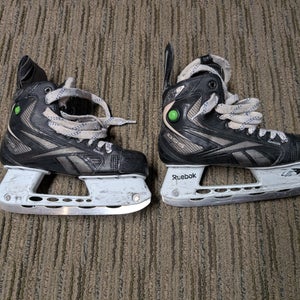 Reebok 12K Pump Hockey Skates Size 4.5 (Used)