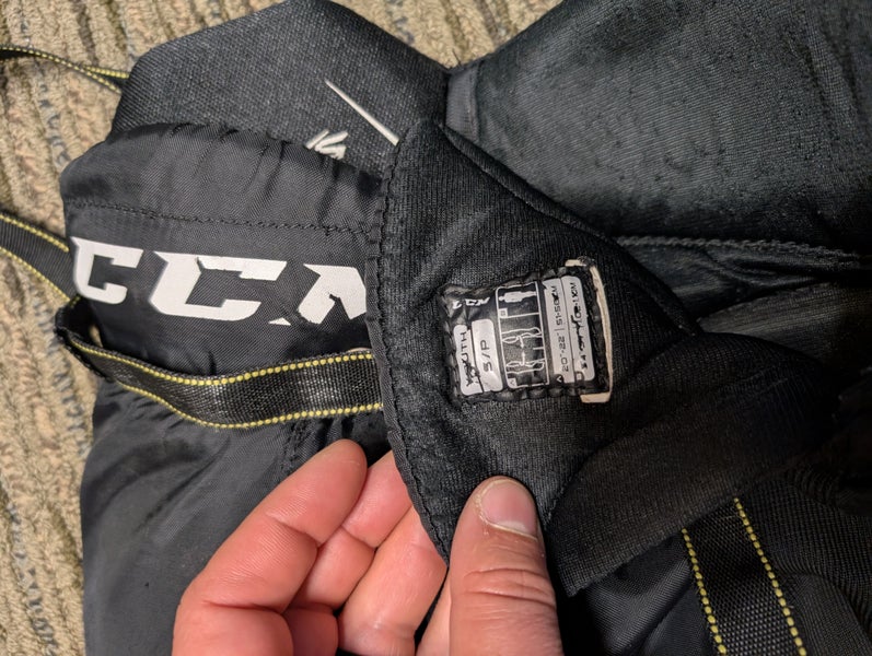 Youth Small CCM Tacks 3092 Hockey Pants (Used)