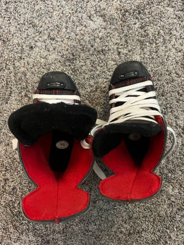 Bauer Ns Hockey Skates Regular Width Pro Stock 9 (Used)