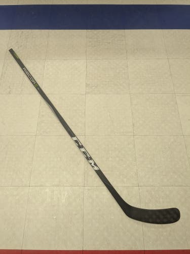 Intermediate CCM RibCor Pro PMT Right Handed Hockey Stick, P29 Curve, 55 Flex (New)