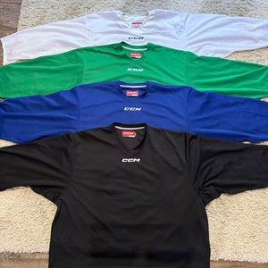 Senior Goalie Cut Adult Unisex CCM Jersey (Used)