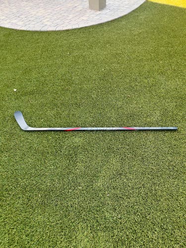 Custom Red/Black Senior Bauer Nexus Tracer Right Handed Hockey Stick P90TM Pro Stock (Used)