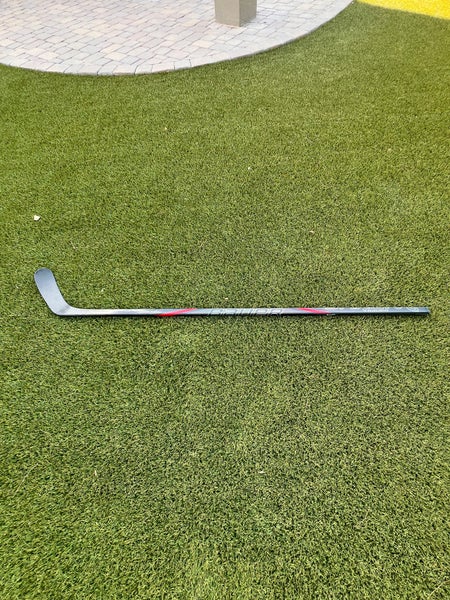 Custom Red/Black Senior Bauer Nexus Tracer Right Handed Hockey Stick P90TM Pro Stock (Used)