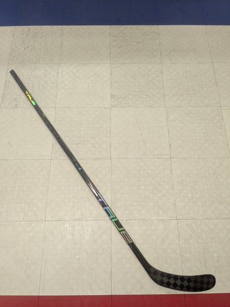 Junior True Hzrdus 9x4 Right Handed Hockey Stick, T92 Curve, 50 Flex (New)