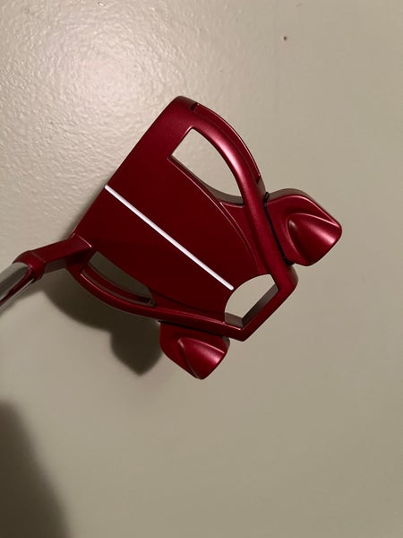 TaylorMade Spider Tour Red Right Handed Putter (New) 34”