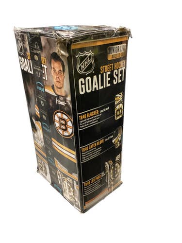 Used Franklin YOUTH BRUINS GOALIE SET Senior Body Armor MD 11884-S000051515