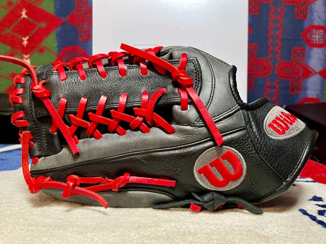 LH Wilson A1000 Baseball Glove 11.75" (Used)