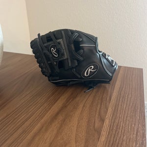 Infield LH Rawlings Gamer Series Baseball Glove 10.5" (Used)