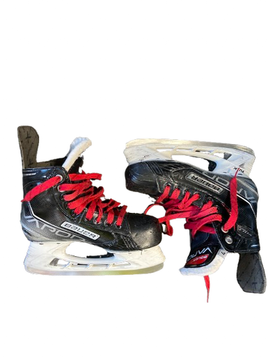 Used Bauer Junior Hockey Skate Junior 04 11472-S000143068