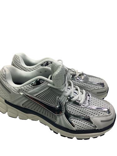 Used Nike Running/X-Train Shoes M White Senior 8.5 11347-S000254103