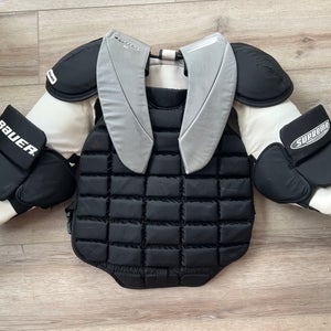 Large Bauer Goalie Chest Protector (Used)