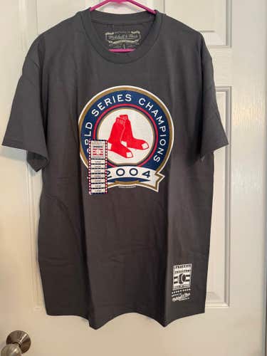 World Series Champs - Red Sox - National Baseball Hall of Fame - Size Large
