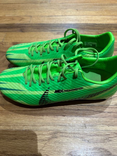 Nike Mercurial Dream Speed Turf Cleats