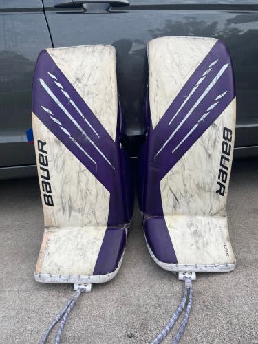 34" 2021 Bauer Hyperlite Goalie Leg Pads (Used)