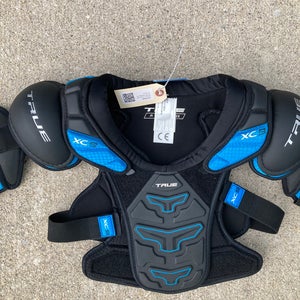 Junior Medium True XC9 Shoulder Pads