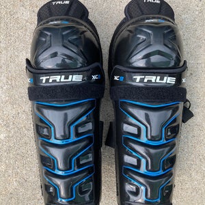 11" True XC9 Shin Pads