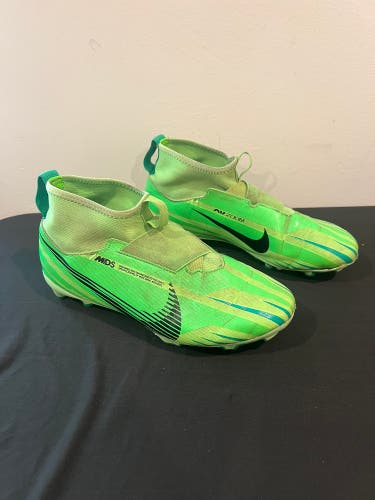Green Unisex 6Y (Big Kids / Youth) Nike Mercurial Vapor 15 Cleats (Used)