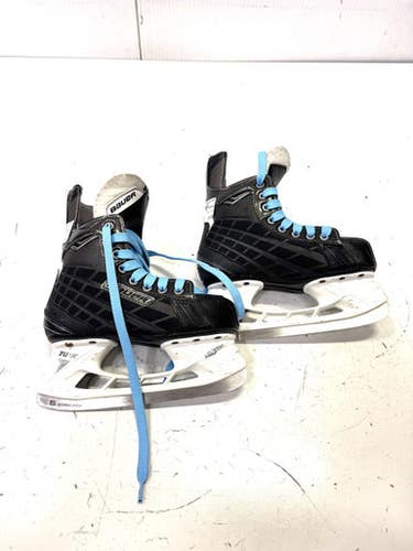 Used Bauer NEXUS Junior Hockey Skate Junior 02 11860-S000296731